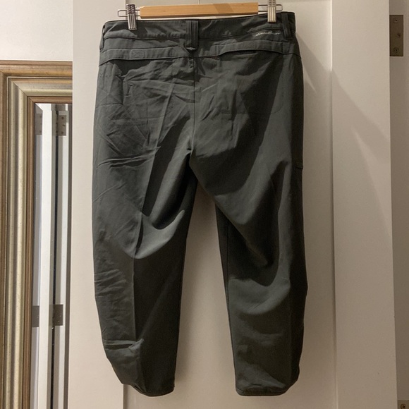 Size 8 Eddie Bauer Hiking Trousers Pants - Picture 2 of 6